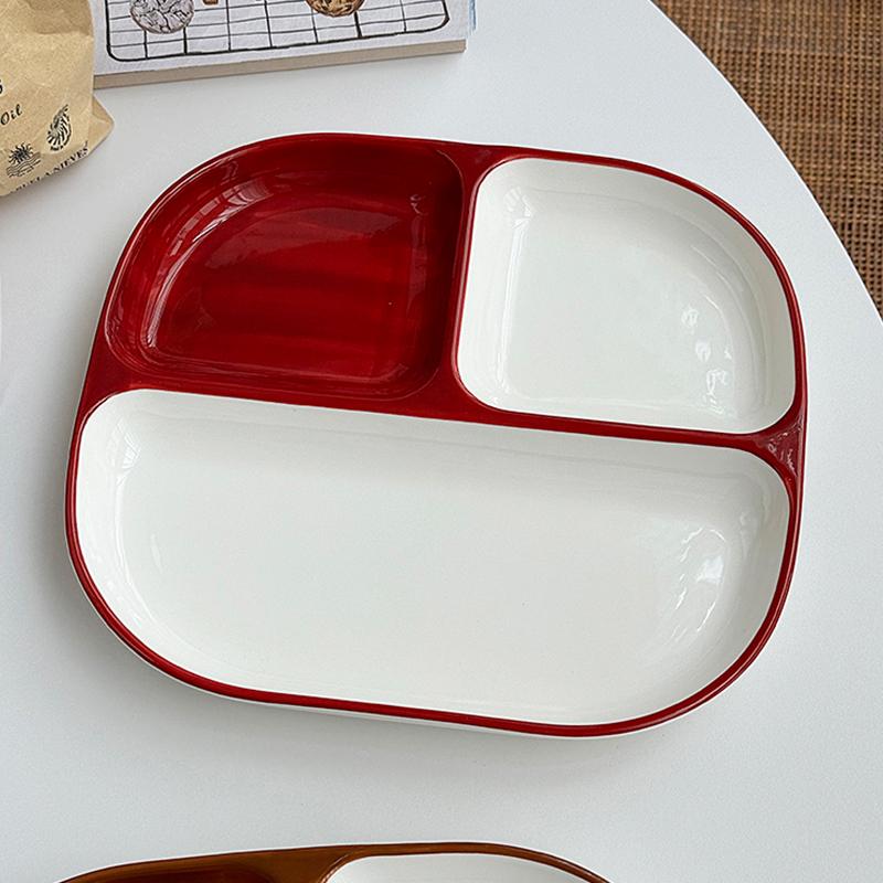 

Splicing Ceramic 3 Dividing Plates Household 9.5 Inch Japanese Style Vintage Aesthetic Tableware Underglazed Colour Dinner Dish 9.5 inches червоний