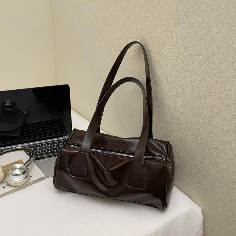 Bags Women's 2025 Autumn and Winter Korean Ins Retro Underarm Baguette Bag Versatile Commuter Casual Handheld Shoulder Bag