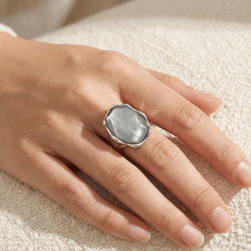 Hyperbole Resin Water Ripple Ring Zinc Alloy Adjustable Gemstone Resin Ring Silver Plated Vintage Blue Cat Eye Ring For Women