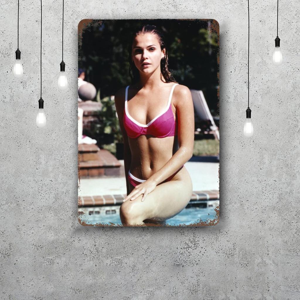 keri russell actor Decor Poster Vintage Tin Sign Metal Sign Decorative Plaque for Pub Bar Man Cave Club Wall Decoration