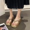 Fashion Thick Soles Increase Sandals Female Summer Wear Muffin Bottom Flip-flops 2025 New Clip-on Non-slip Beach Shoes