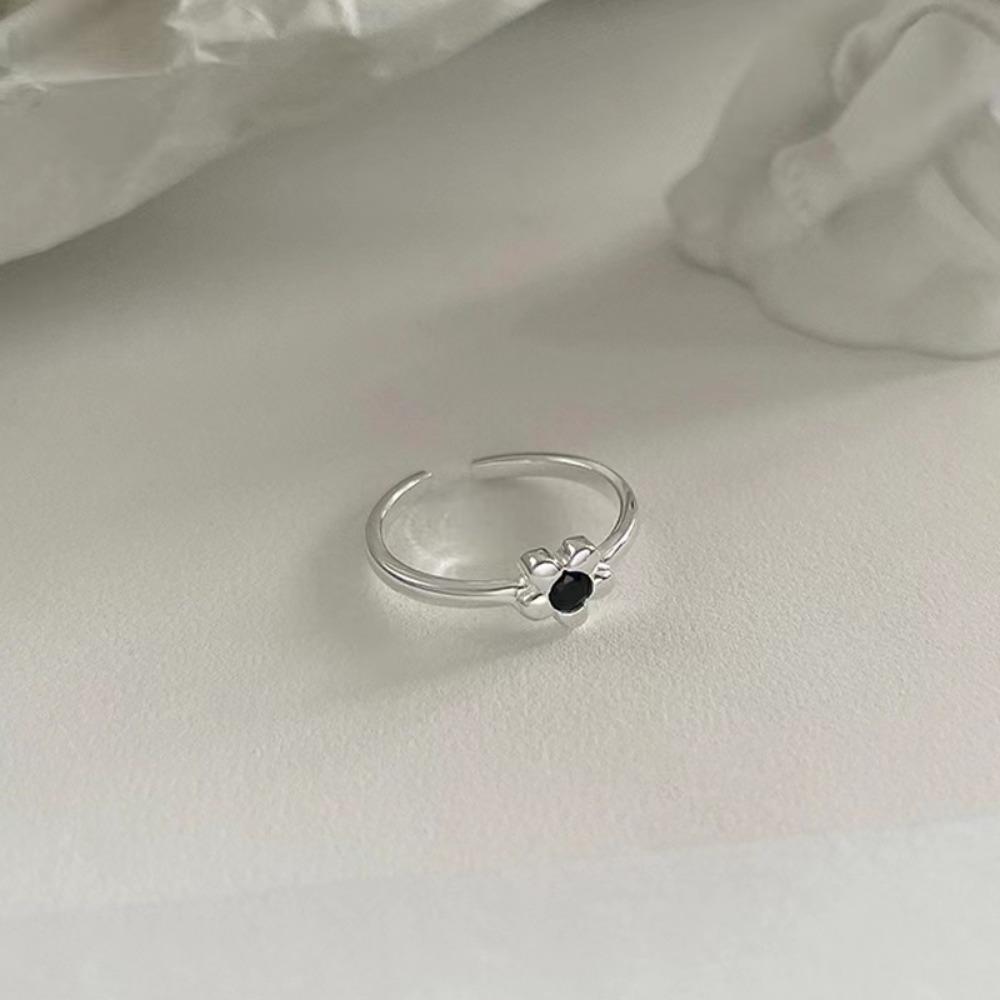 Ring Does Not Fade Niche Design Ins Opening Female High-end Sense Retro Cold Pearl Shell Versatile Irregular