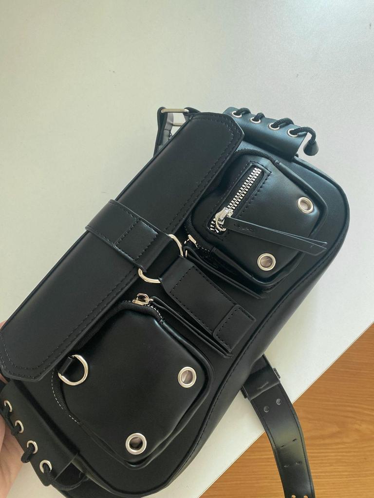 Trendy Textured Underarm Motorcycle Baguette Bag for Women 2025 – Versatile Crossbody and Shoulder Design
