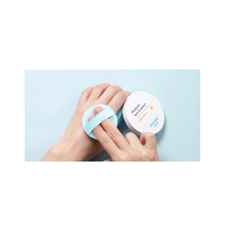 GOONGBE Moisture Sun Cushion SPF40 PA+++ 14g