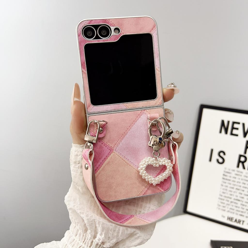 For Samsung Galaxy Z Flip5 5G Case Retro Rhombus PU+PC Phone Cover with Love Pendant and Strap