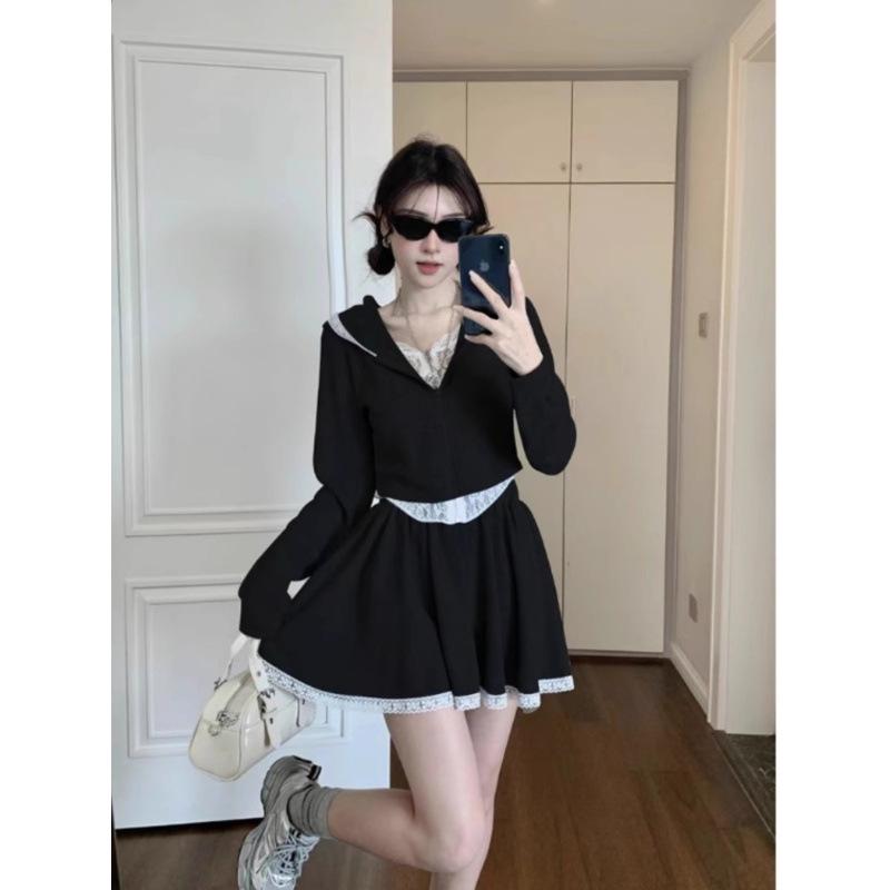 

Women s Lace Hooded Sweatshirt & High-Waist Skirt Set - Early Autumn 2025 Collection L