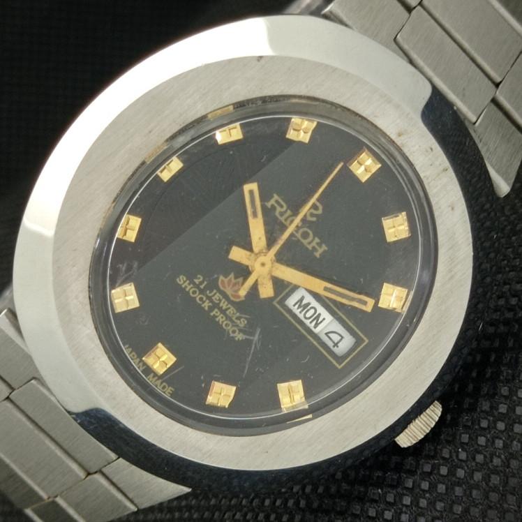 

Б/У RICOH AUTOMATIC JAPAN MENS OVAL SHARE WATCH a310646-1 Sku588b-a310646