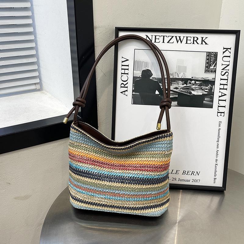 

Радужная сумка-подмышка контрастного цвета, новая плетеная сумка из соломы в зарубежном стиле, женская пляжная модная сумка-ведро с французской цветной полосой синий