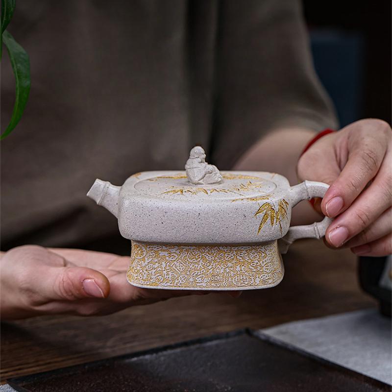 

280ml Aesthetic Yixing Purple Clay Teapots Handmade Square Pot Raw Ore White Jade Segment Mud Kettle With Filter Zisha Tea Set