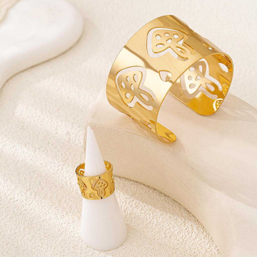 European & American Trendy Mushroom Hollow Bangle & Ring Set