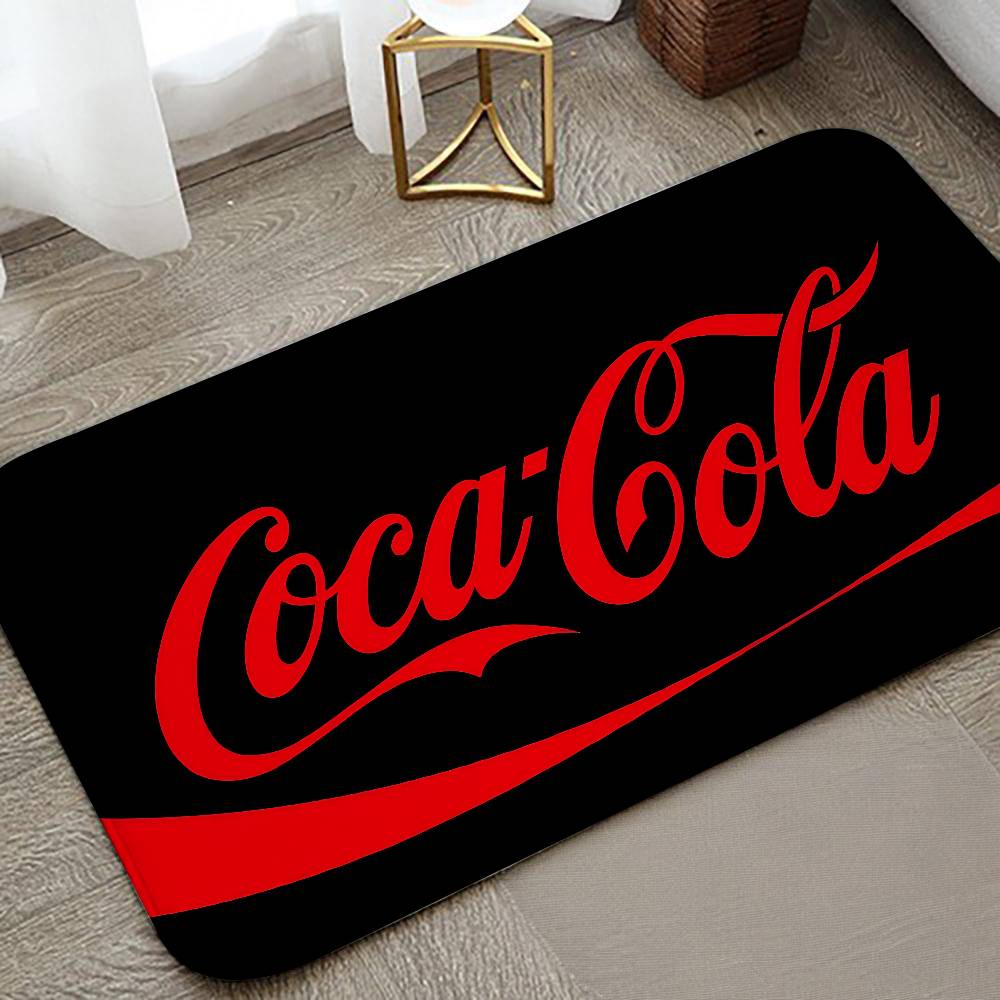 C-Coca C-Cola Fußmatte Badezimmer Saugfähige Matte Einfache Tür Schmutzabweisende Matte Hausküchenmatte Fußmatte Eingangsbereich Matte
