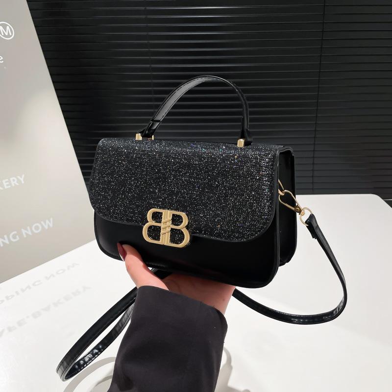 

Spring new light luxury women s niche underarm high-end fashion versatile shoulder messenger bag чёрный