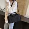 Niche nylon bucket bag simple Korean version 2025 new casual shoulder messenger bag versatile foreign style hand bag