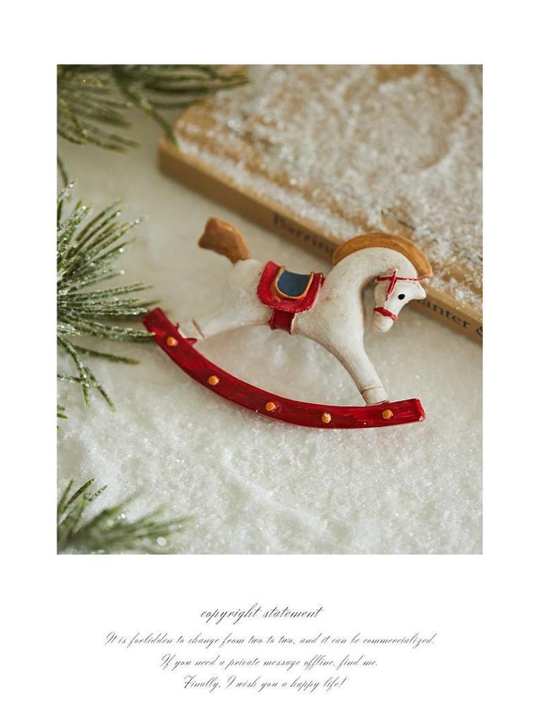 Retro Gingerbread Man Christmas Tree Ornaments: Cute Resin Refrigerator Magnets