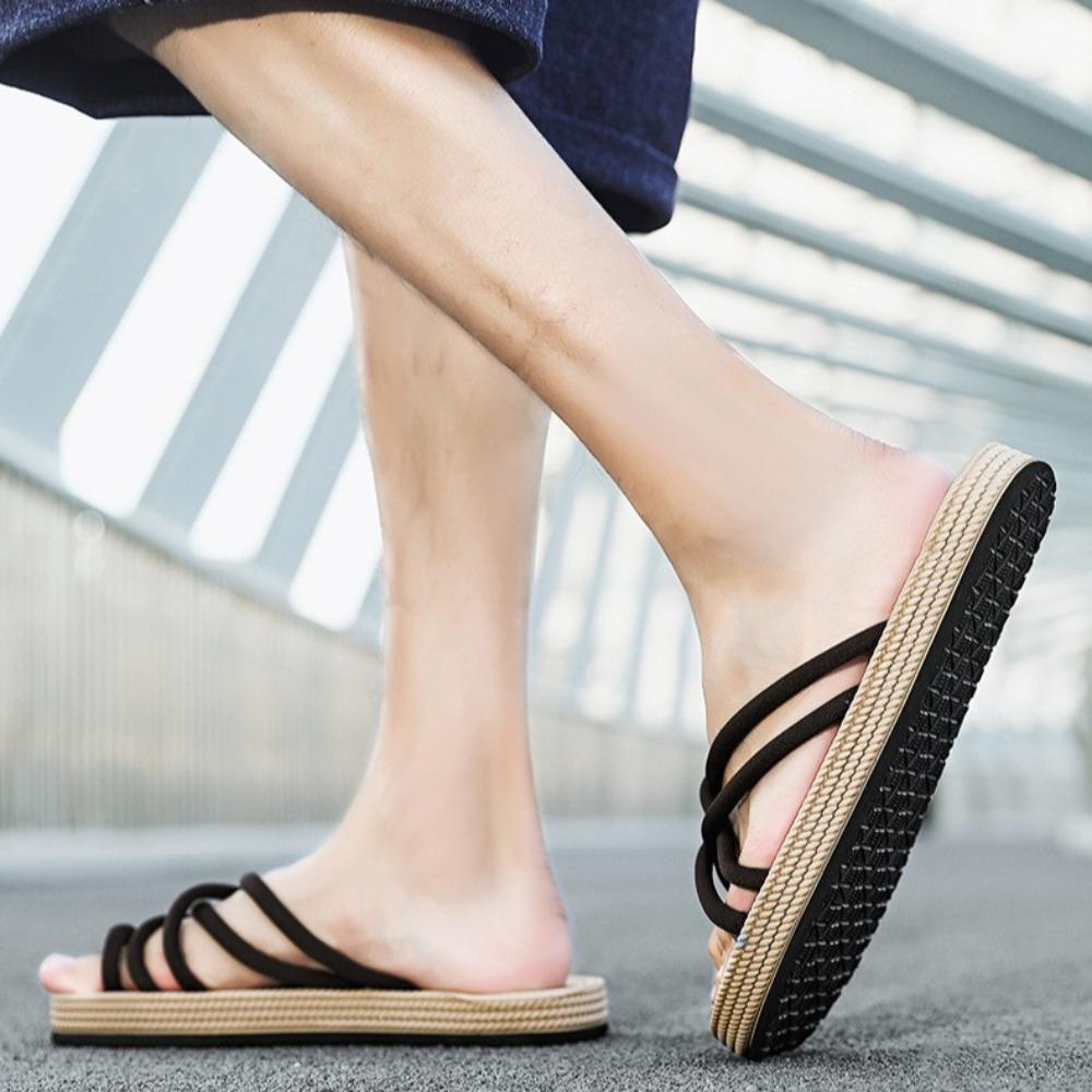 Men's Flip Flops Outdoor Men's Woven Rope Slippers Non Slip Wear Resistant Casual Versatile Outdoor Sandals Man Summer Slippers