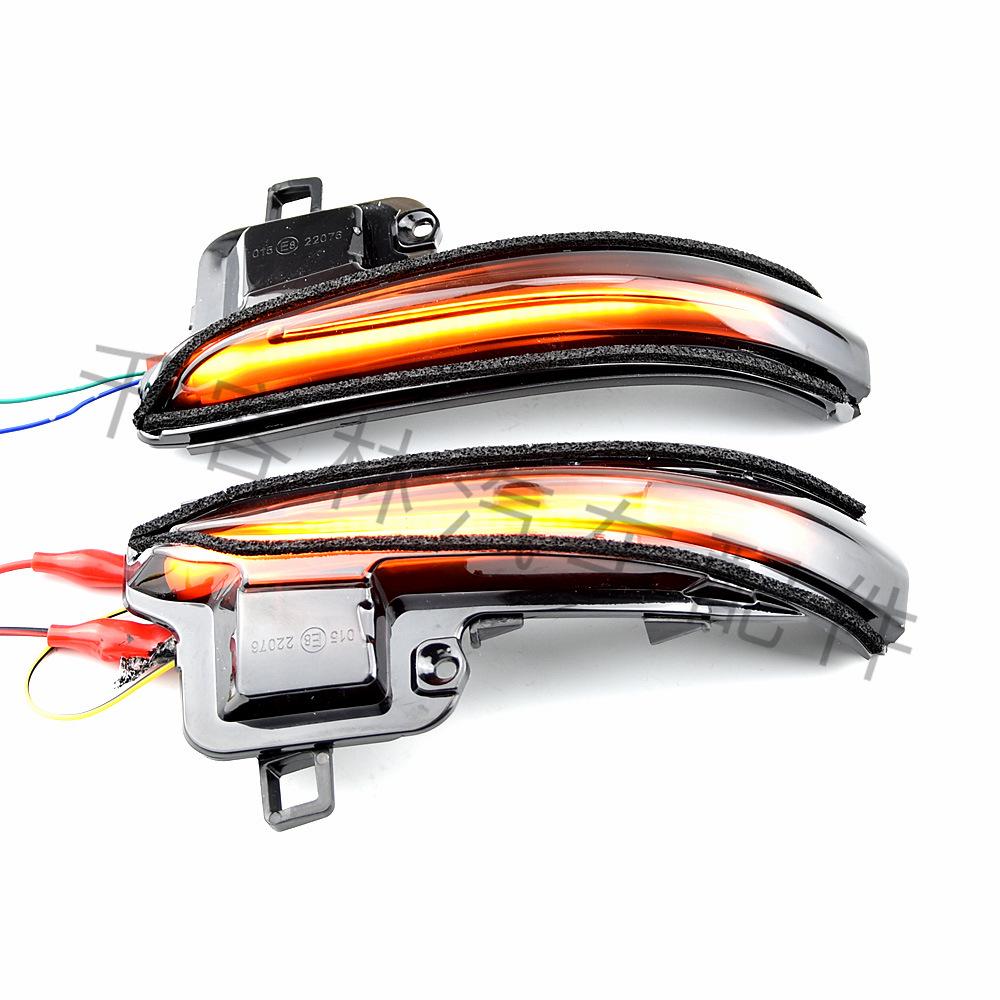 Sequential Turn Signal Light for Toyota RAV4 XA50, Venza, Highlander, and Tacoma Rearview Mirror