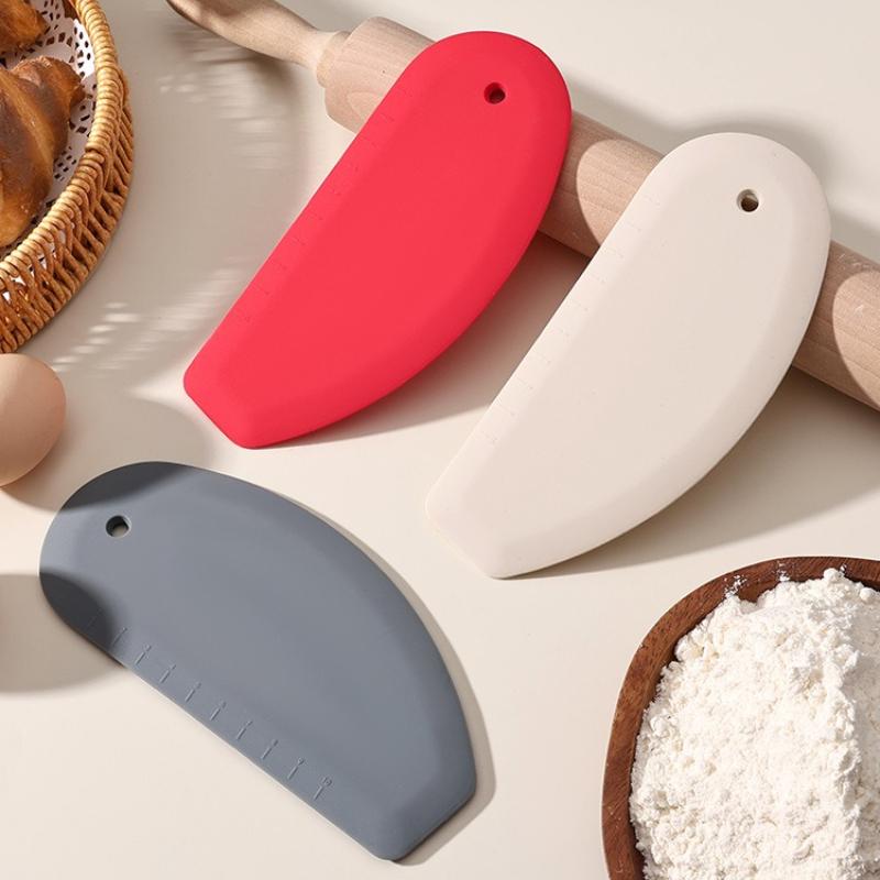 Silicone Noodle Cutting and Baking Tools Kitchen Intestine Powder Cutting Knife Cake Cream Scraper Baking Supplies