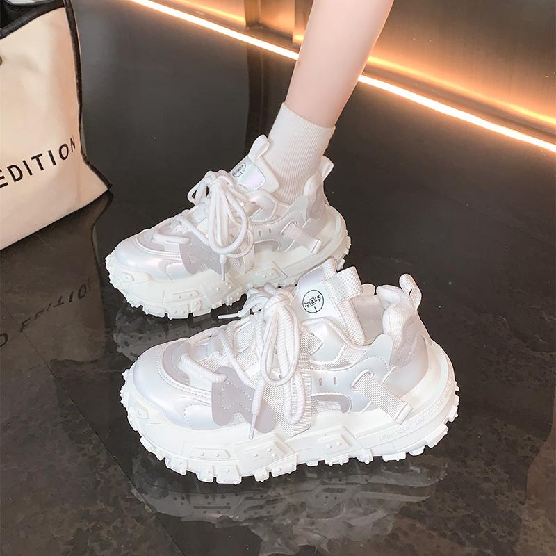 

Модные кроссовки папы от интернет-знаменитостей, суперхит, на толстой подошве, весенние новинки, европейская станция, шинные кроссовки, кожаные нескользящие цветные спортивные кроссовки 40 белый