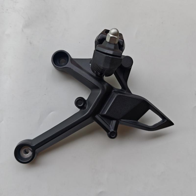 Motorcycle Front Left Right Pedal Foot Rest Peg Bracket Footrest Footpeg For CFMOTO 250NK 2022 2023 CF250NK CF250-B CF MOTO