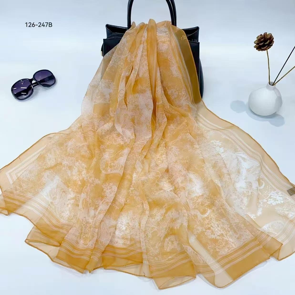 

Fashion Silk Scarf for Women Foulard High Quality Bandana Scarves Female Neckerchief Headkerchief Shawl Wrap echarpe bufandas 130x190cm