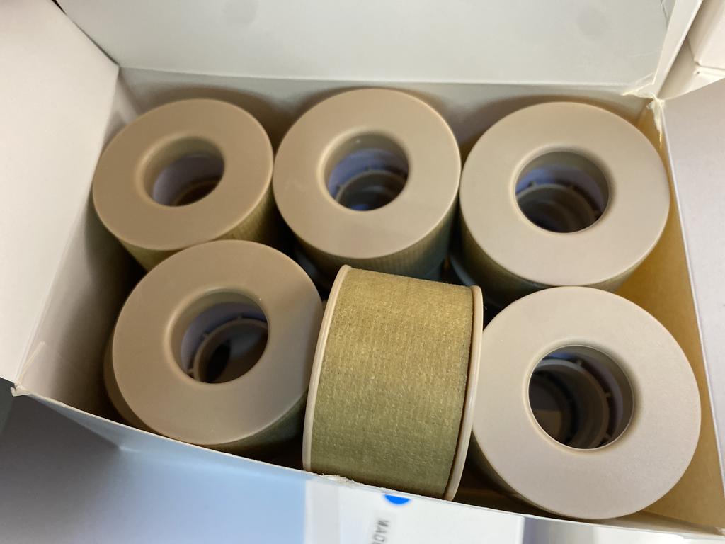 Colorful Eyelash Tape for Sensitive Skin Custom Logo Silicone Gel Paper Micro Foam Tape Lash Tape for Lash Extensions