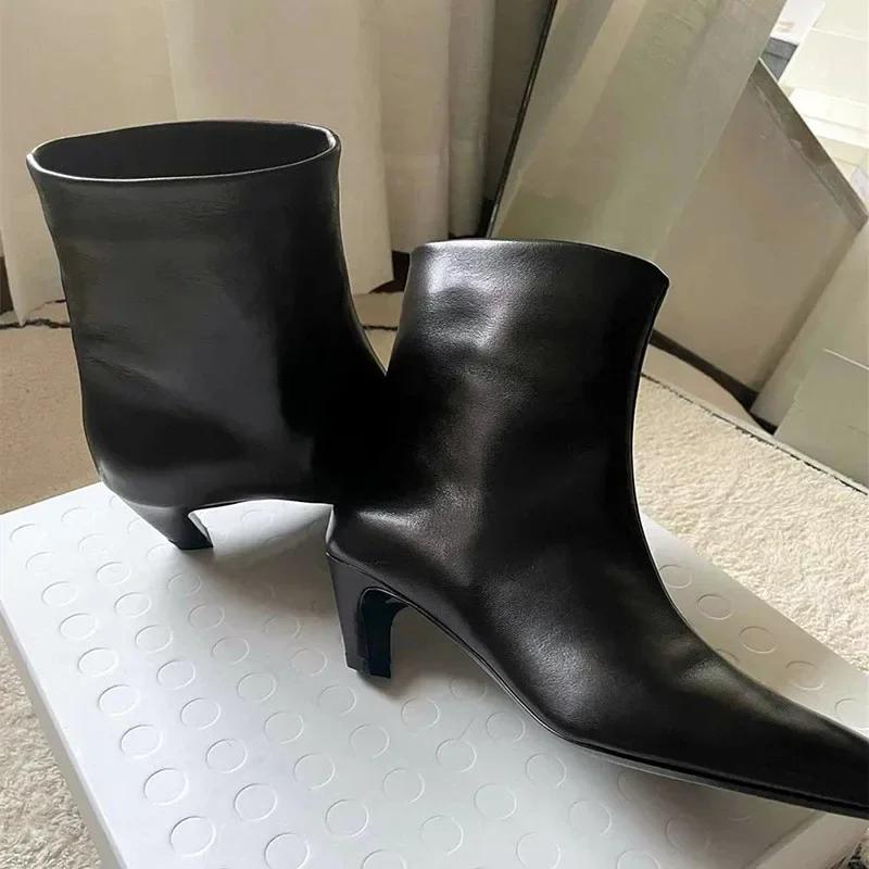Fashion French Style Small Square Toe Thin Heel Bare Boots for Women, Versatile In Autumn and Winter, Cat Heel Short Boots