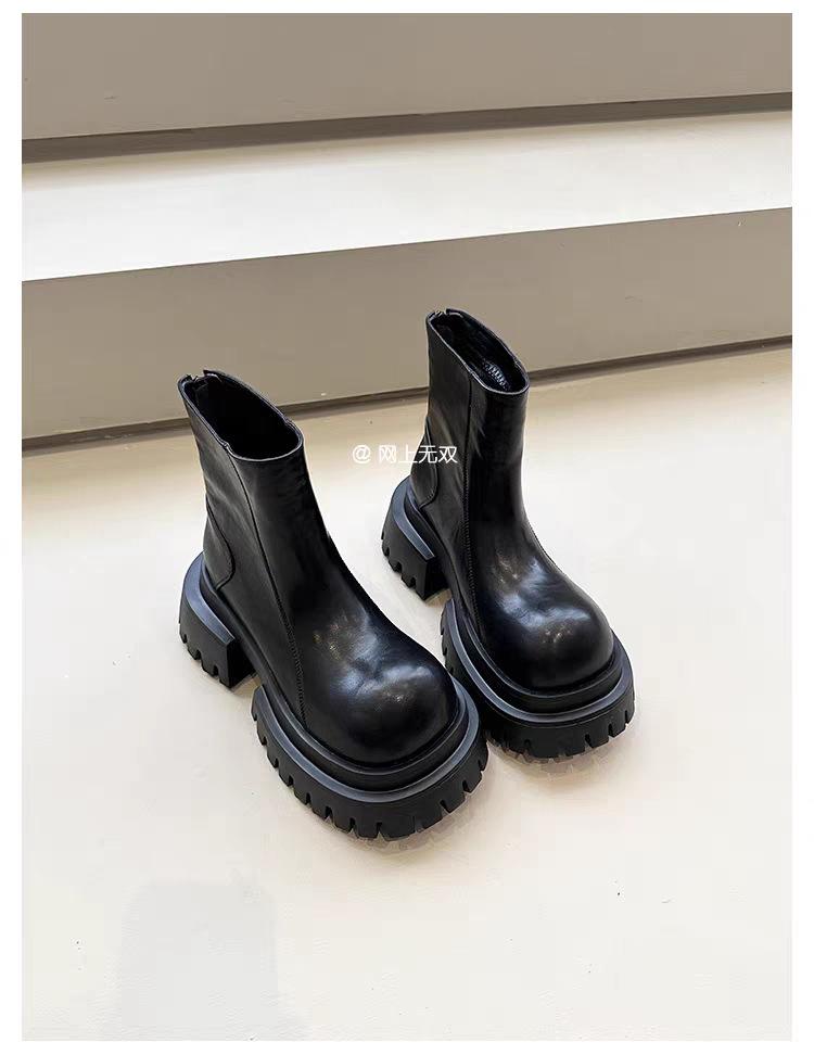 

British style retro big head platform Martin boots women s 2025 new small man taller and thinner Chelsea short boots 35