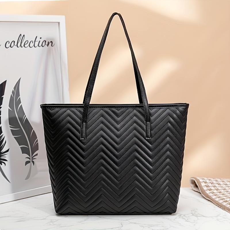 

Women s Large Capacity Water Wave Tote Bag - Durable Polyester with Synthetic Leather Lining, Secure Zipper Closure & Sturdy Handles, Travel Bag