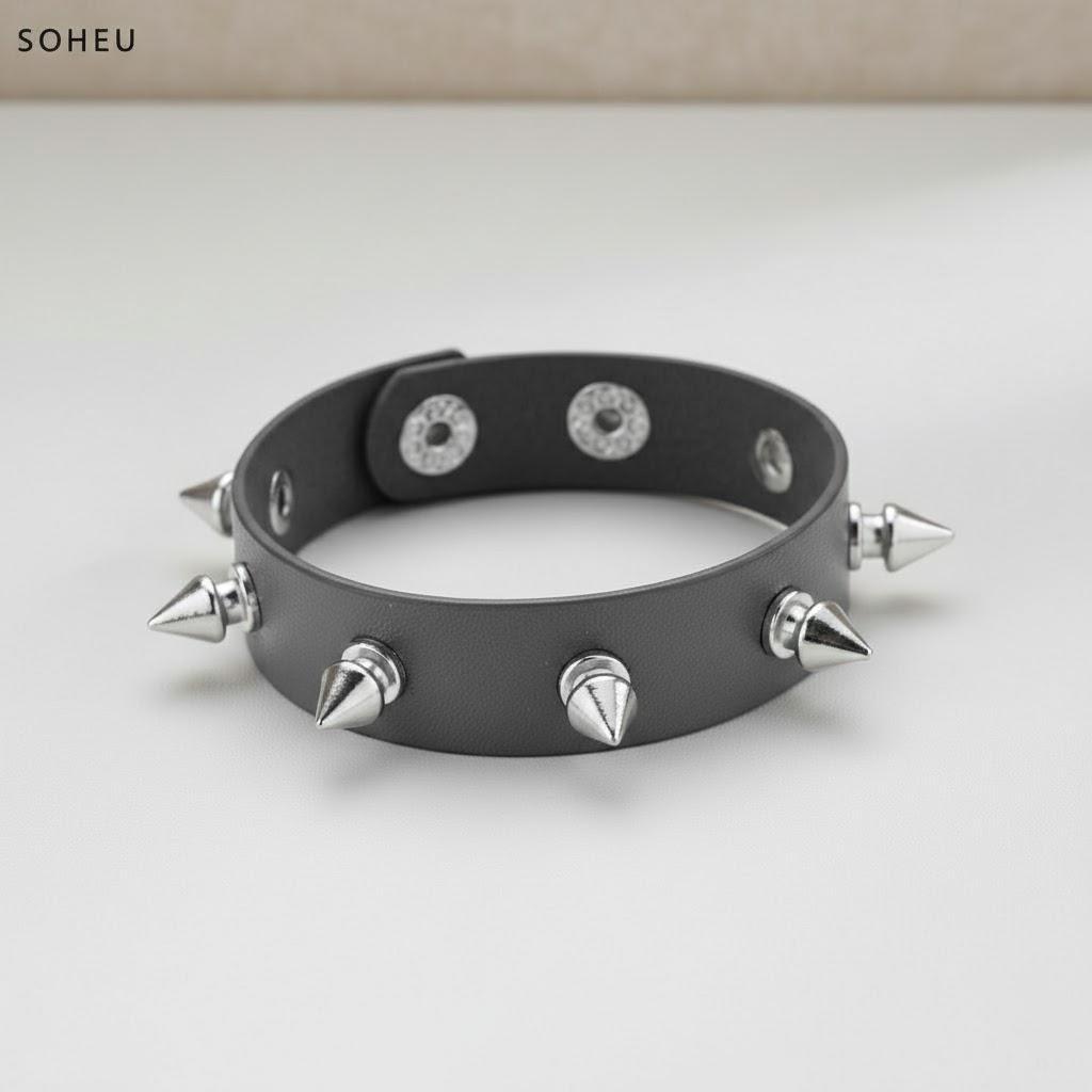 Gothic Style Unisex Black Leather Spike Rivet Cuff Bracelet Large Size Wristband Punk Rock Fashion Accessories чёрный
