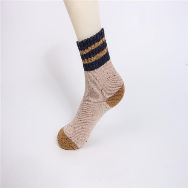 Japanese Style Women's Warm Rabbit Wool Socks - Autumn/Winter, Thick Two-Bar Terry Dot Yarn