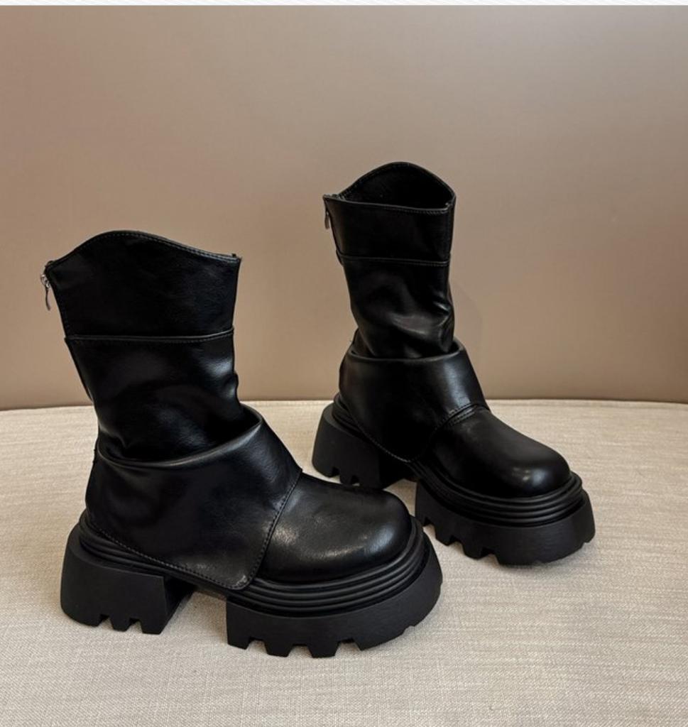 Fashion Women Fashion Mid Calf Thick Boots Splicing Pleated Designer Winter 2025 Trend Vintage Women Shoes Leather Punk Modern Boots