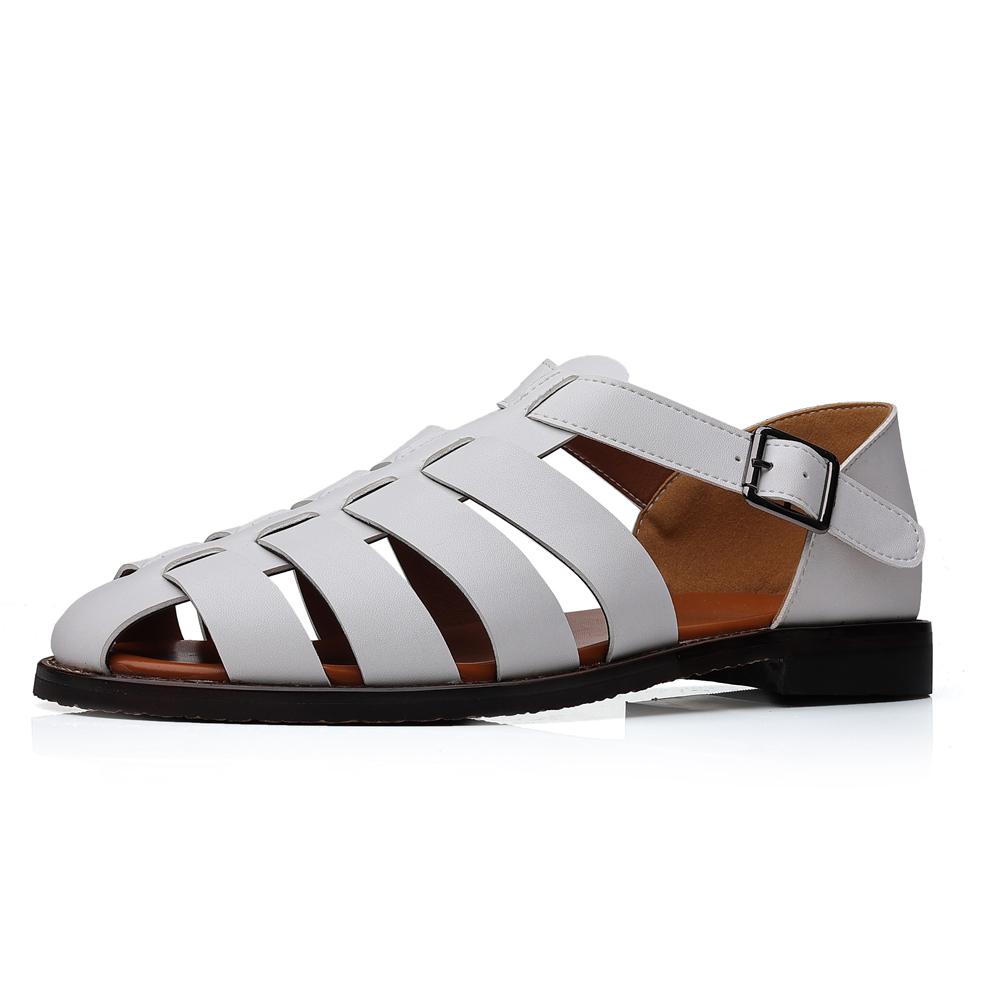 Summer New Men's Hollow Out Sandals Baotou Men's Casual Shoes Beach Shoes Outdoor Men's Flat Shoes Men's Camping Sandals