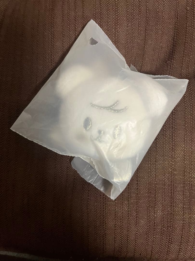 

[Б/У] Stray Kids Поп-ап брелок для лица Серебристый (Сынмин)