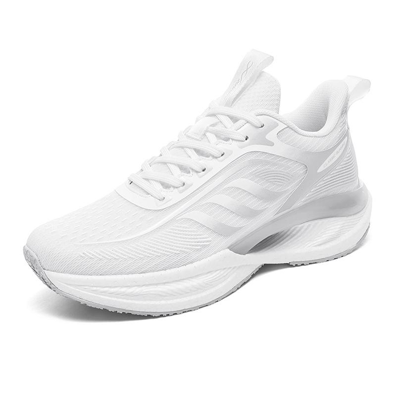 Summer breathable white sneakers student military training white shoes youth soft-soled running shoes 36