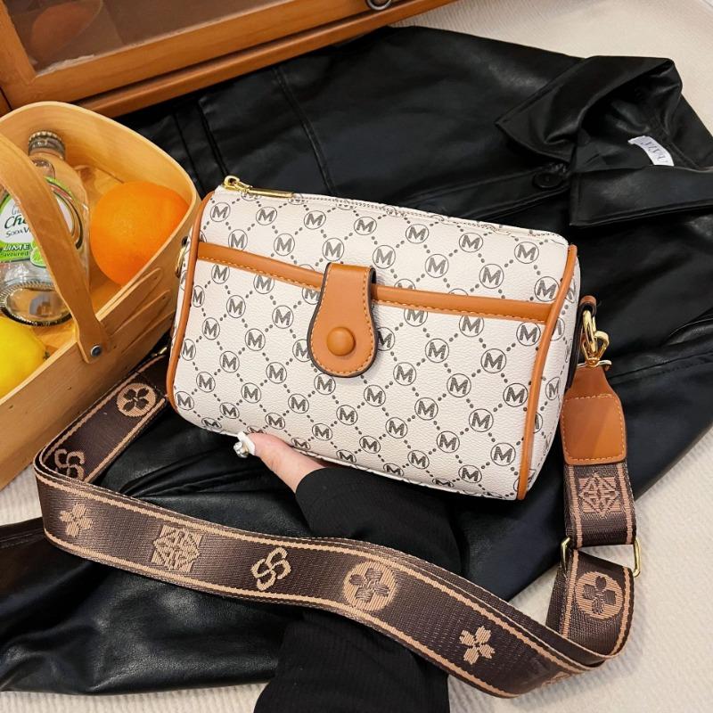 Fashion Large-capacity Women's Bags, New Single-shoulder Women's Crossbody Pillow Mother-in-law Bag