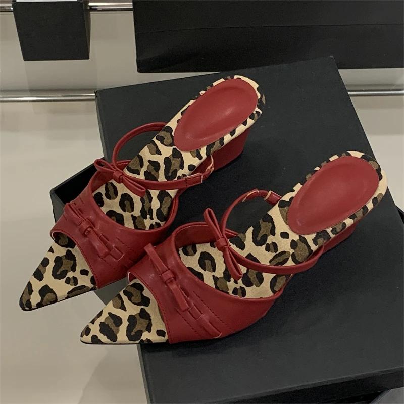 Fashion Eilyken Summer Designer Wedges Slippers Women Pointed Toe Thin Low Heels Party Ladies Slide Shoes Zapatos De Mujer