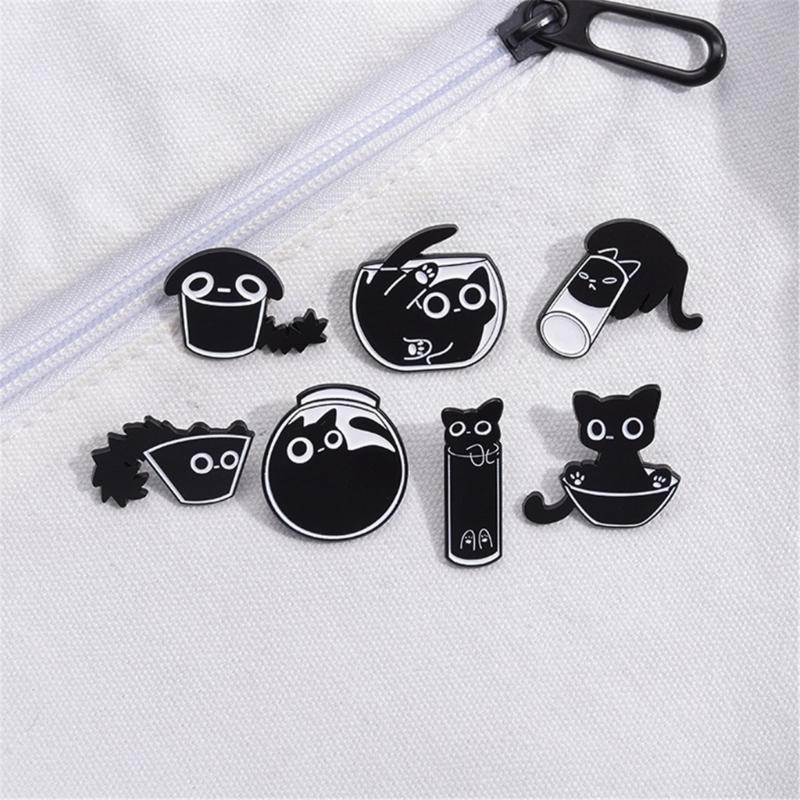 Lovely Cats Enamel Lapel Pin Cartoon Animal Designs Brooches Portable for Jackets Hats and Backpacks