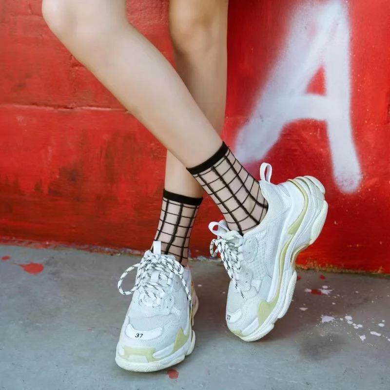 Womens Lace Transparent Socks Black White Fishnet Socks Summer Fashion Elasticity Ankle Thin Women Socks Sheer Hosiery