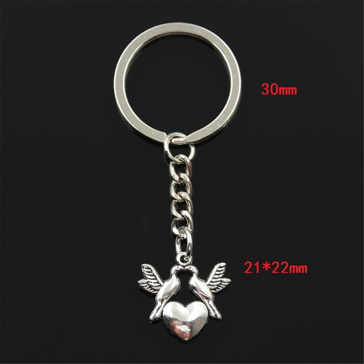 

Модный кулон с голубями и птицами в форме сердца 21x22 мм, брелок для ключей 30 мм, мужской автомобильный подарок, сувенирный брелок серебряный