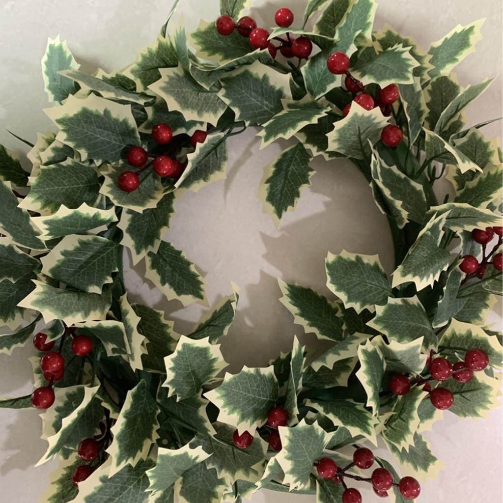 Simulation Of Green Plants Christmas Leaves Red Fruit Wreath Vine Ring Indoor Living Room Atmosphere Decoration 45cm