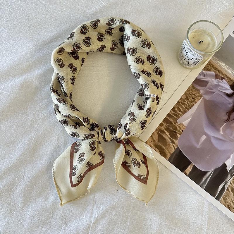 Japanese Retro Cotton Linen Square Scarf: Women's Korean Fashion, Versatile Spring-Autumn Neckerchief and Headband.