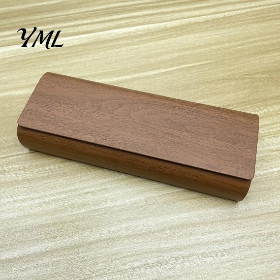 Protective Case for Outdoor Leisure Hard Shell Eyeglass Case, Magnetic Closure Glasses Portable Slim Reading Organizer Men Women Sunglasses