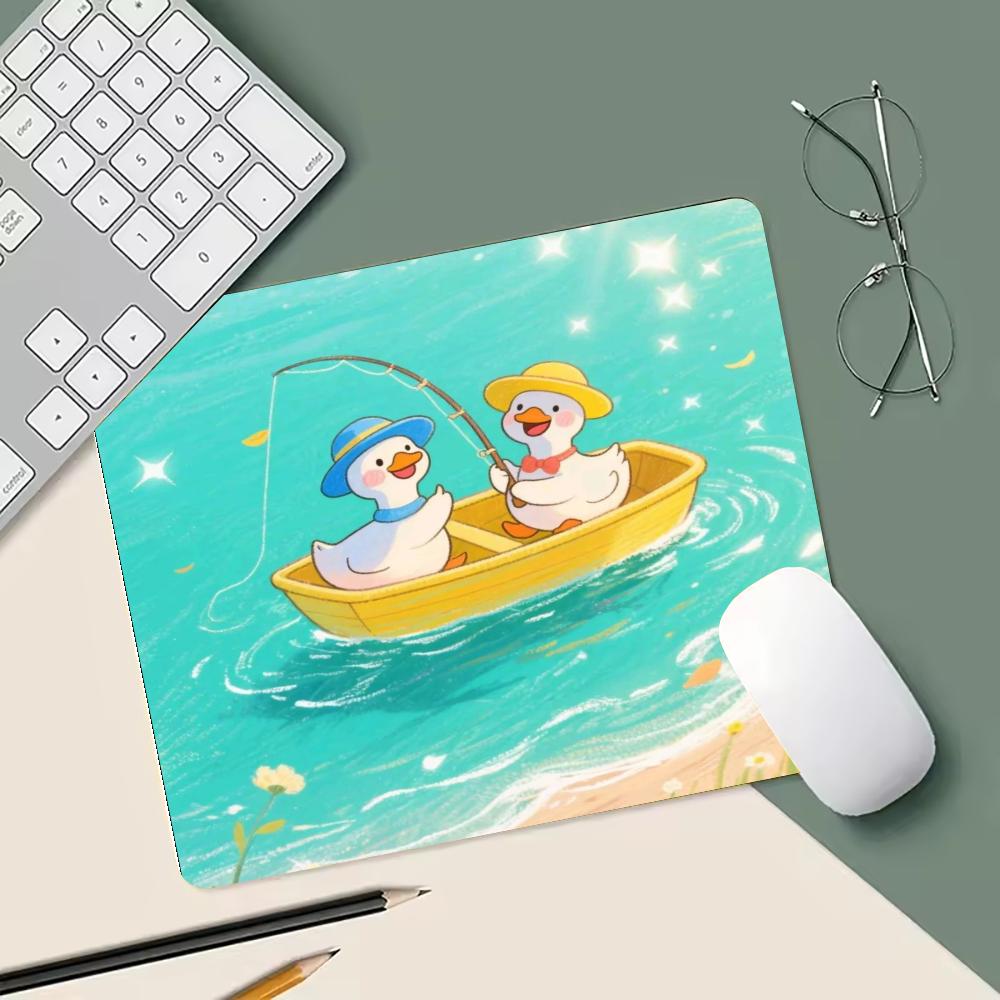 Cute White Duck Mouse Pad Non-Slip Rubber Mouse Mat Precision Lock Edge Small Desk Mat Playful Square Gaming Office Accessory