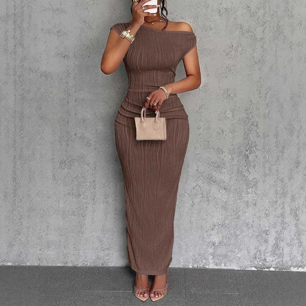 Neues Süßes und Modisches Off-Shoulder-Kleid mit Wasserkräuselung