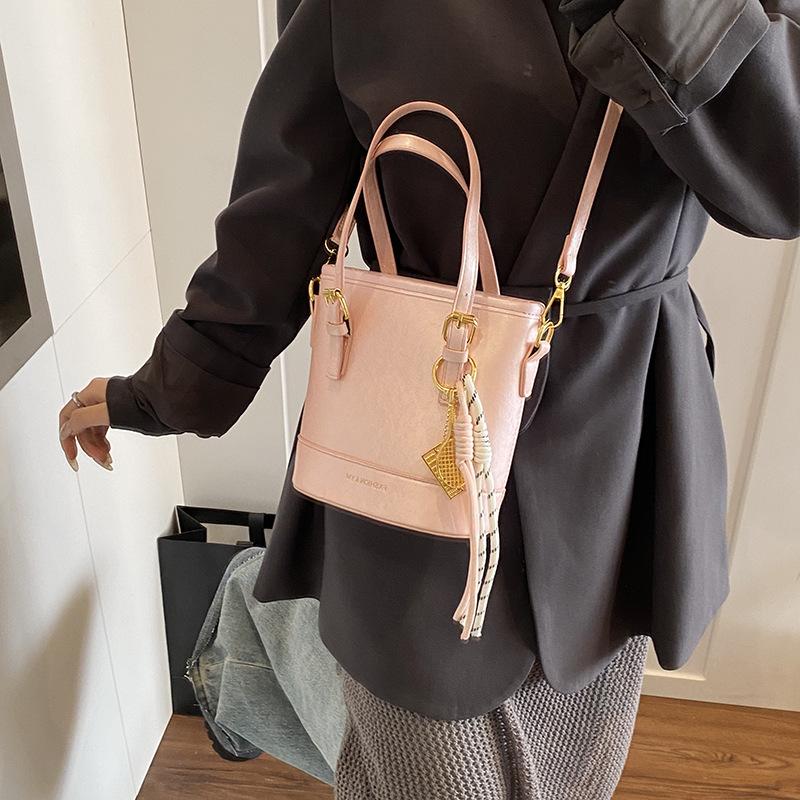 Casual Handbag Women's New Versatile Bag Fashion Shoulder Messenger Bag