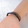Bracciale Boemo Multistrato in Pelle con Perline Fatto a Mano con Perline Metalliche Chiusura Magnetica Bracciale Rigido per Donna