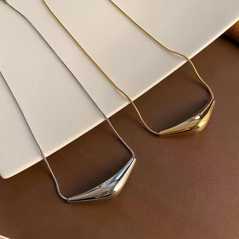 2026 New Triangle Arc Pendant Necklaces Women Snake Chain Geometric Necklaces Minimalist Cool Style Trendy Party Jewelry Gifts