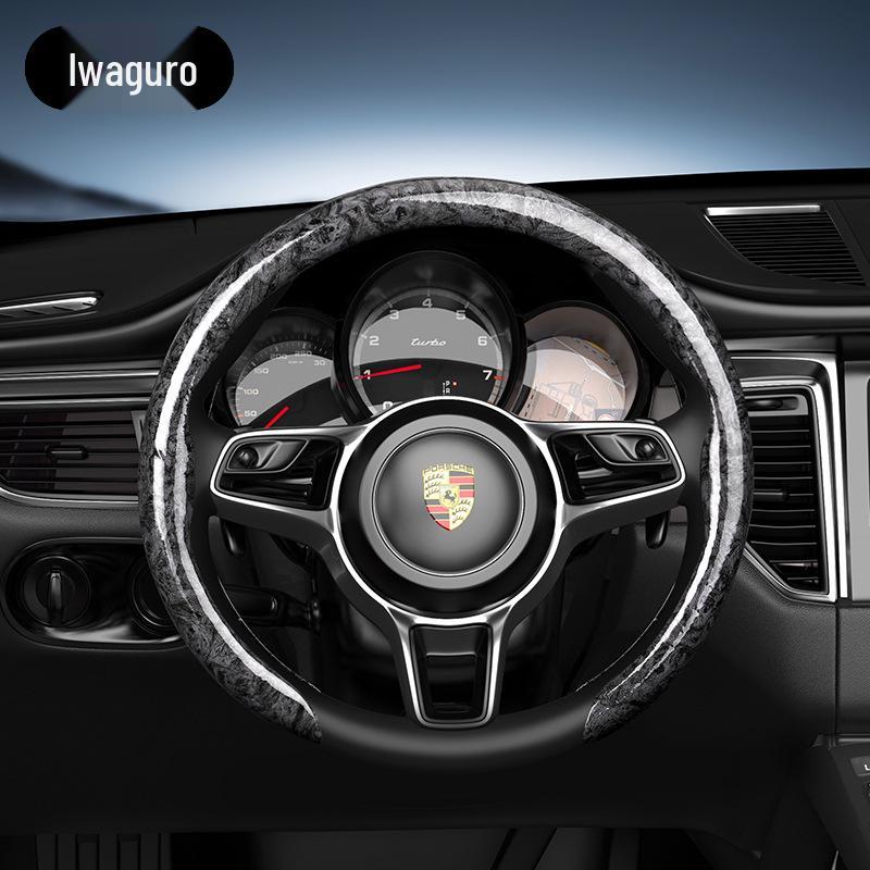 

Універсальна накладка на кермо з візерунком під вуглецеве волокно: Нековзкий, Вологопоглинаючий, Дихаючий, Всесезонний Чохол для Спортивного Автомобіля 38 cm