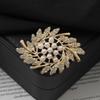 Elegant Versatile Light Luxury Corsage Brooch with Niche Design - Anti-Exposure Pin
