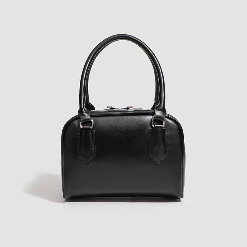 Niche design new black pink contrasting color small square bag bowling handbag small bag commuter bag female